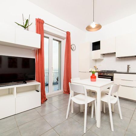 Salsedine Apartment Салерно Экстерьер фото